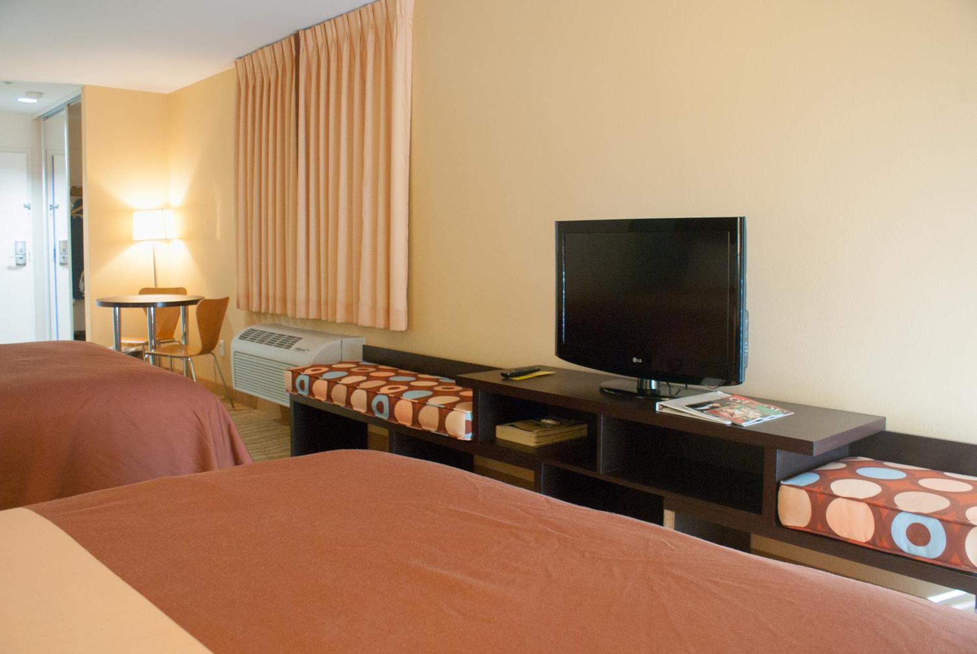 Super 8 By Wyndham Indio Hotel Kültér fotó