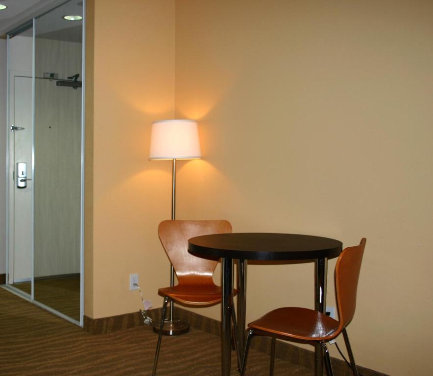 Super 8 By Wyndham Indio Hotel Szoba fotó