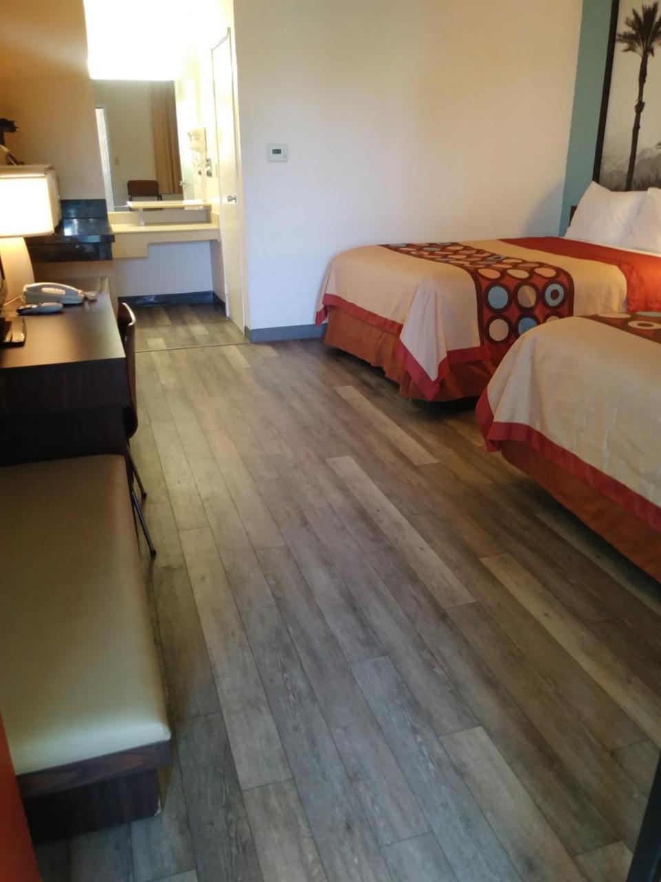 Super 8 By Wyndham Indio Hotel Kültér fotó